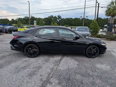 Certified 2026 Hyundai Elantra Sport FWD image 3