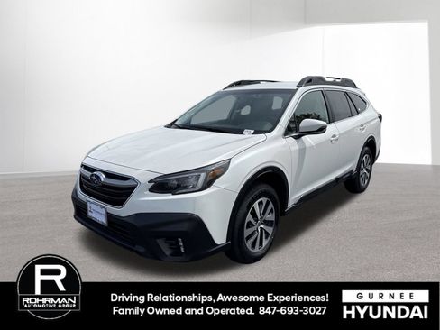 Used 2022 Subaru Outback Premium AWD/4WD image 1