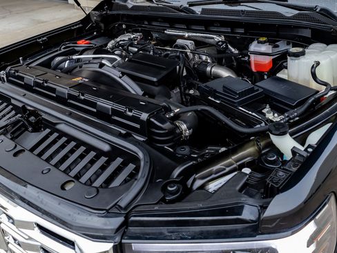 Used 2024 GMC Sierra 2500 Denali w/ Denali Reserve Package image 38