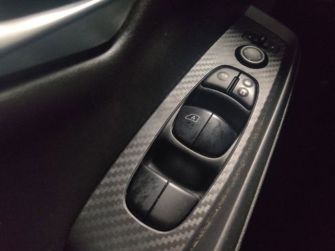 Used 2021 Nissan Sentra SV FWD image 27