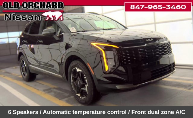 Used 2026 Kia Sportage EX w/ EX Panoramic Sunroof Package AWD/4WD image 2