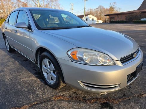 Used 2006 Chevrolet Impala LT FWD image 3