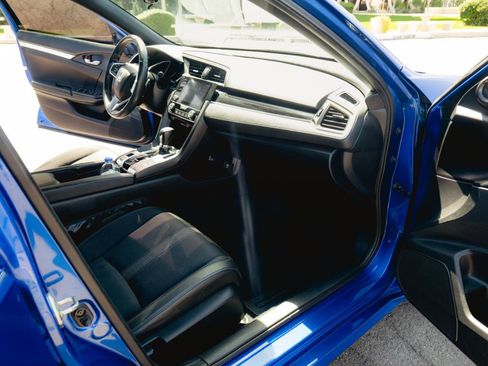 Used 2019 Honda Civic Sport image 13