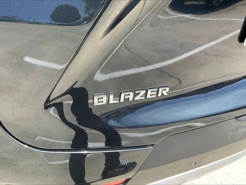 Used 2019 Chevrolet Blazer LT image 10