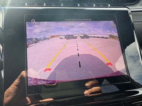 New 2025 Jeep Grand Cherokee Altitude image 20