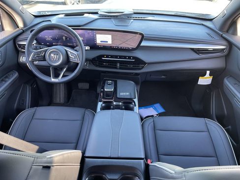 New 2025 Buick Enclave Preferred w/ Power Package image 21