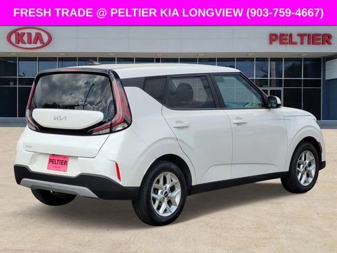 Used 2023 Kia Soul LX w/ Option Group 015 image 4