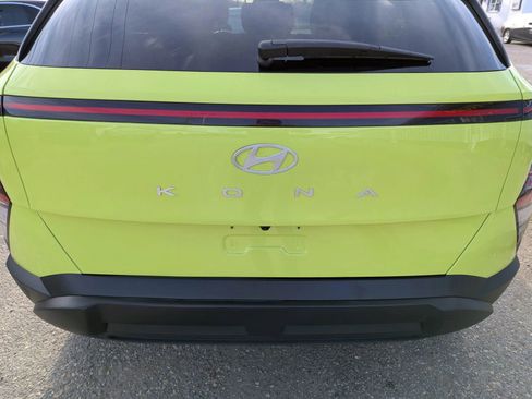 Used 2024 Hyundai Kona SEL image 15