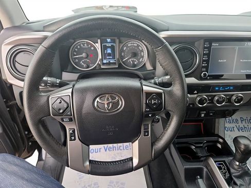 Used 2022 Toyota Tacoma SR5 image 13