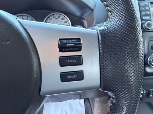 Used 2015 Nissan Xterra PRO-4X w/ Pro-4x Leather Package image 19