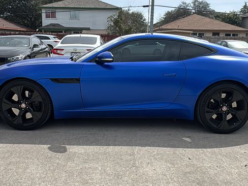 Used 2022 Jaguar F-TYPE Coupe image 4
