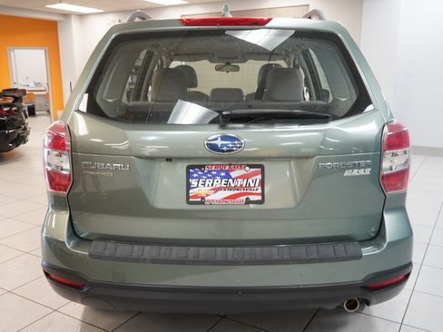 Used 2016 Subaru Forester 2.5i w/ Alloy Wheel Package AWD/4WD image 10