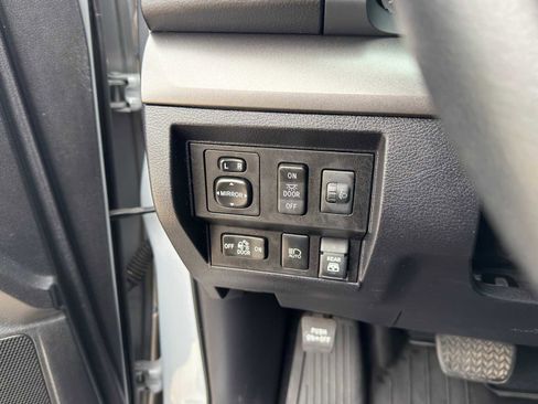 Used 2021 Toyota Tundra SR5 image 22