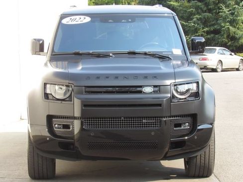 Used 2022 Land Rover Defender 90 X-Dynamic HSE AWD/4WD image 3