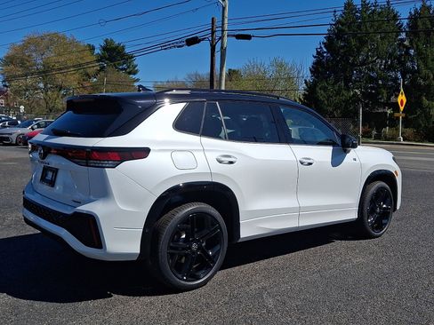New 2026 Volkswagen Tiguan SE R-Line AWD/4WD image 4