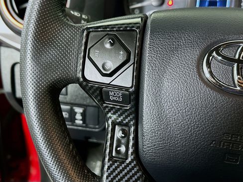 Used 2023 Toyota Tacoma TRD Sport image 16