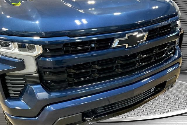 Used 2022 Chevrolet Silverado 1500 RST w/ Convenience Package II AWD/4WD image 32
