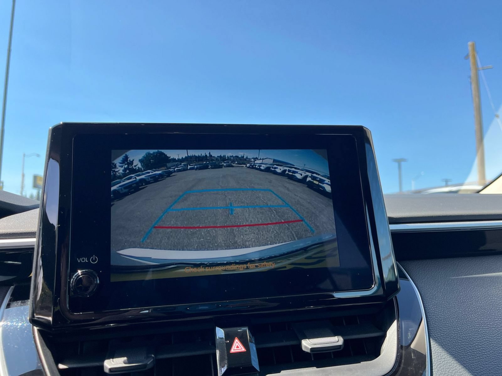 Used 2025 Toyota Corolla LE FWD image 24