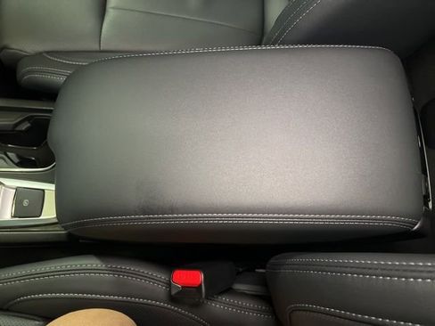 Certified 2025 Subaru Ascent Limited w/ Popular Package #1 image 25