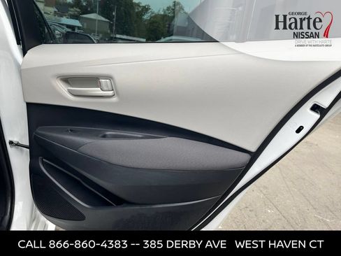 Used 2024 Toyota Corolla LE FWD image 13