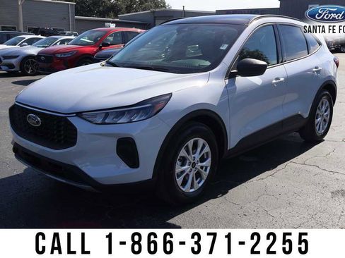 New 2026 Ford Escape Active w/ Active Premium Tech Pack image 2