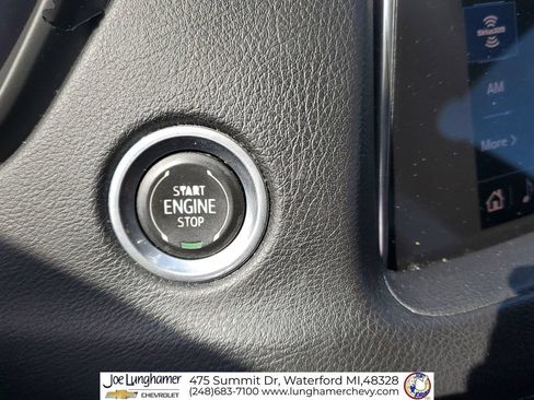 Certified 2019 Cadillac XT4 Premium Luxury FWD image 18
