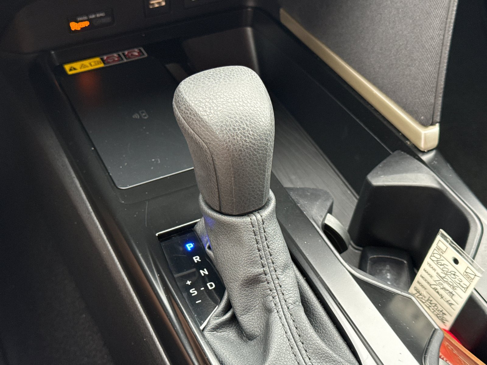 Used 2026 Toyota Camry LE FWD image 17