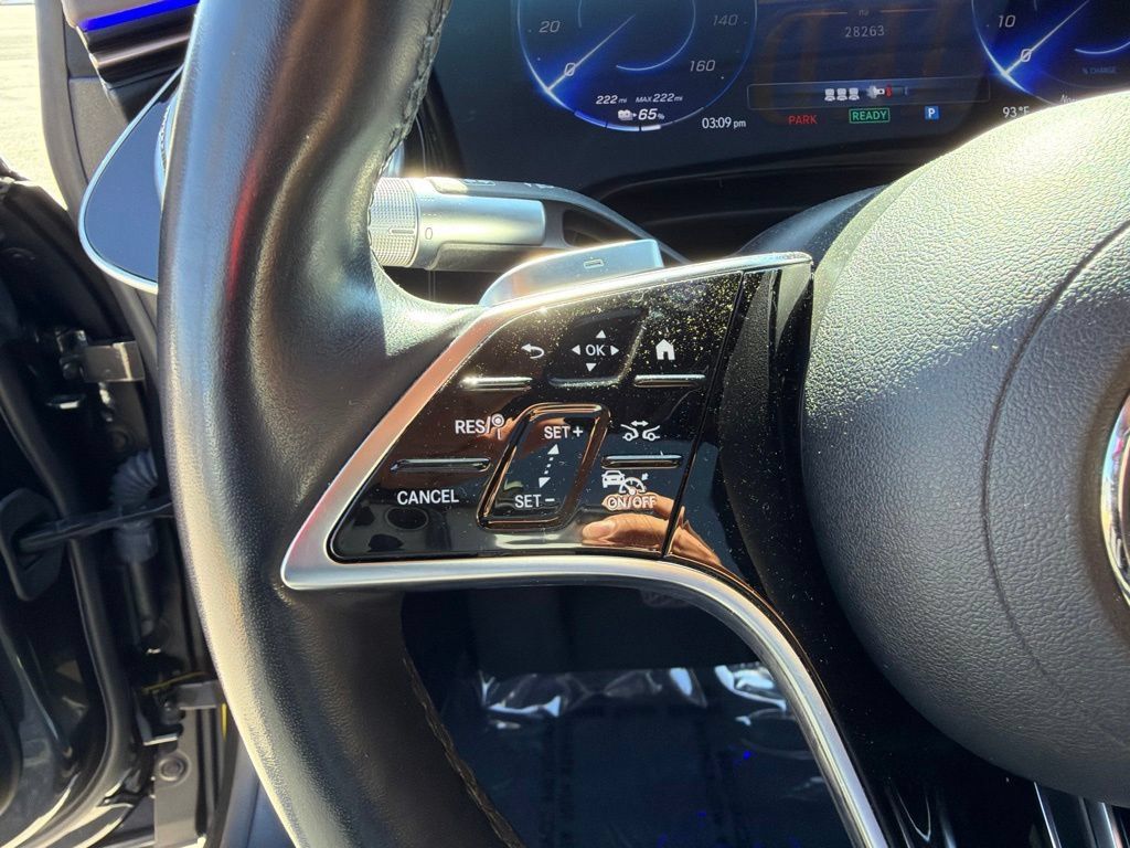 Used 2023 Mercedes-Benz EQS 580 4MATIC Sedan image 26