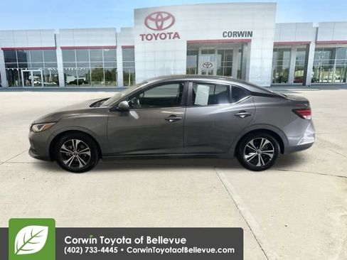 Used 2023 Nissan Sentra SV image 2