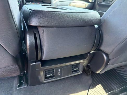 Used 2025 Chevrolet Silverado 1500 Custom w/ LPO, Dark Essentials Package AWD/4WD image 29