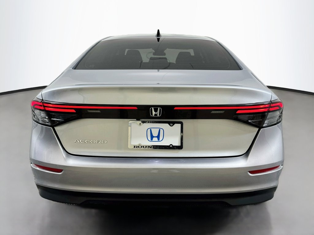 Used 2026 Honda Accord SE image 6