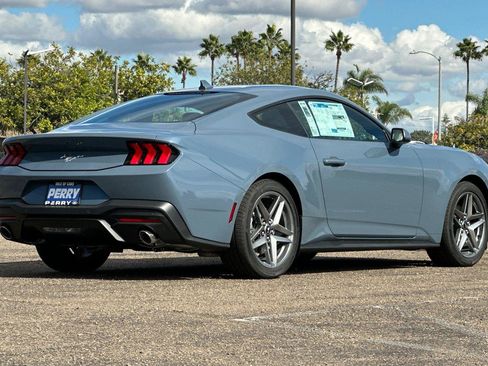 New 2026 Ford Mustang Coupe image 4
