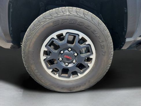 Used 2024 Toyota Tacoma TRD Off-Road AWD/4WD image 25