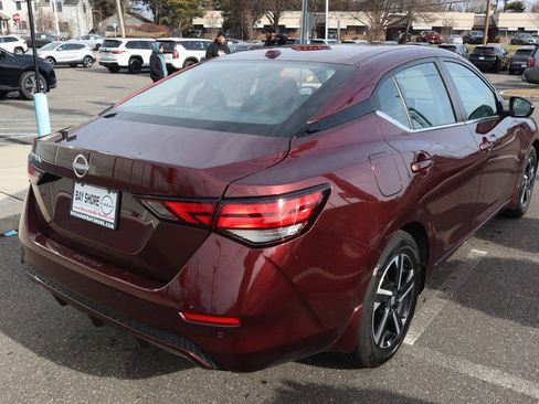 Certified 2025 Nissan Sentra SV FWD image 6