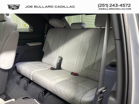 New 2026 Cadillac Escalade IQ Sport 1 w/ LPO, Floor Liner Package AWD/4WD image 20