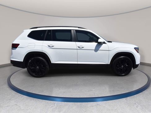 Used 2022 Volkswagen Atlas SE AWD/4WD image 6