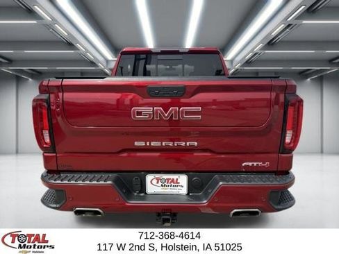 Used 2022 GMC Sierra 1500 AT4 w/ AT4 Premium Package AWD/4WD image 6