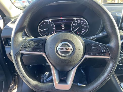 Certified 2023 Nissan Sentra SV image 12