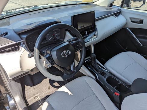Used 2023 Toyota Corolla Cross L FWD image 13