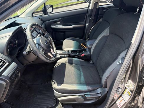 Used 2017 Subaru Crosstrek 2.0i Premium w/ Popular Package #2 AWD/4WD image 9
