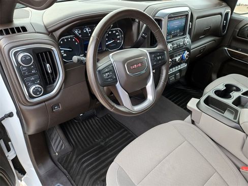 Used 2021 GMC Sierra 1500 SLE image 11