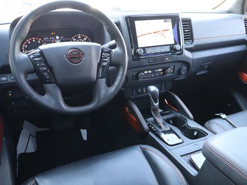 Used 2023 Nissan Frontier Pro-X w/ Pro-X Premium Package RWD image 5