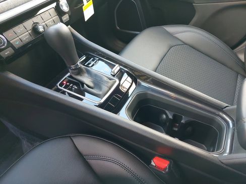 New 2026 Jeep Compass Latitude image 25