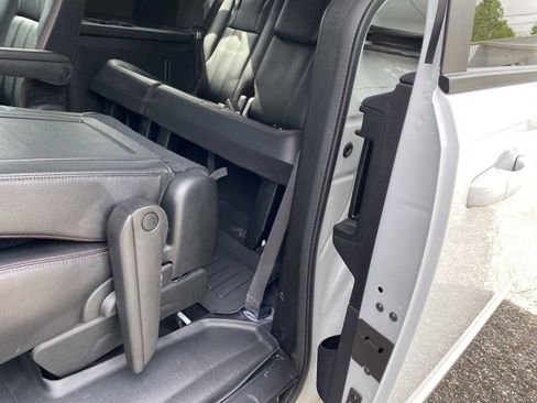 Used 2019 Dodge Grand Caravan GT image 30