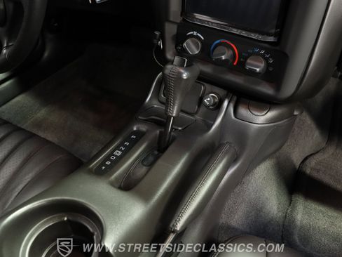 Used 2002 Chevrolet Camaro Z28 w/ Sport Appearance Pkg RWD image 40