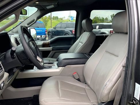 Used 2020 Ford F150 Lariat AWD/4WD image 8