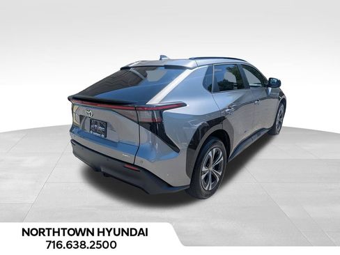 Used 2024 Toyota bZ4X AWD w/ Weather Package image 13