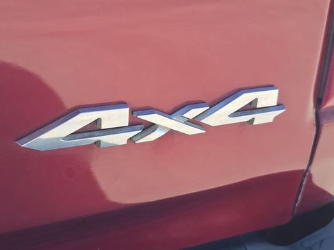 Used 2021 RAM 1500 Laramie w/ Sport Appearance Package AWD/4WD image 15