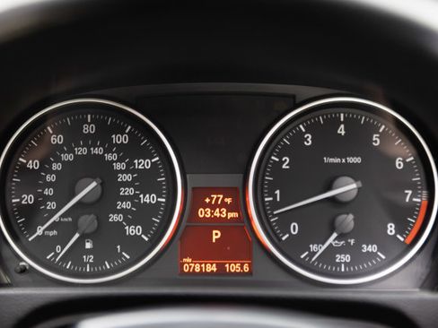 Used 2011 BMW 328i Convertible RWD image 74