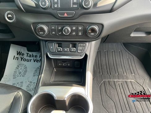 Used 2020 GMC Terrain Denali w/ Denali Premium Package AWD/4WD image 23
